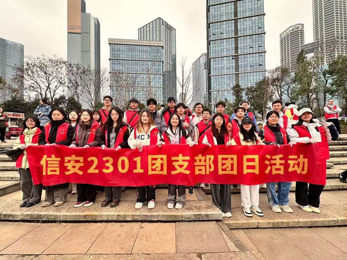 d64f7e7e00d524cce9947ca26e5c7d9