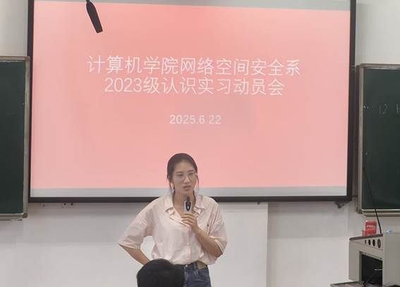 40b0fb8f2021b9e8639ab8b03c1ab4b